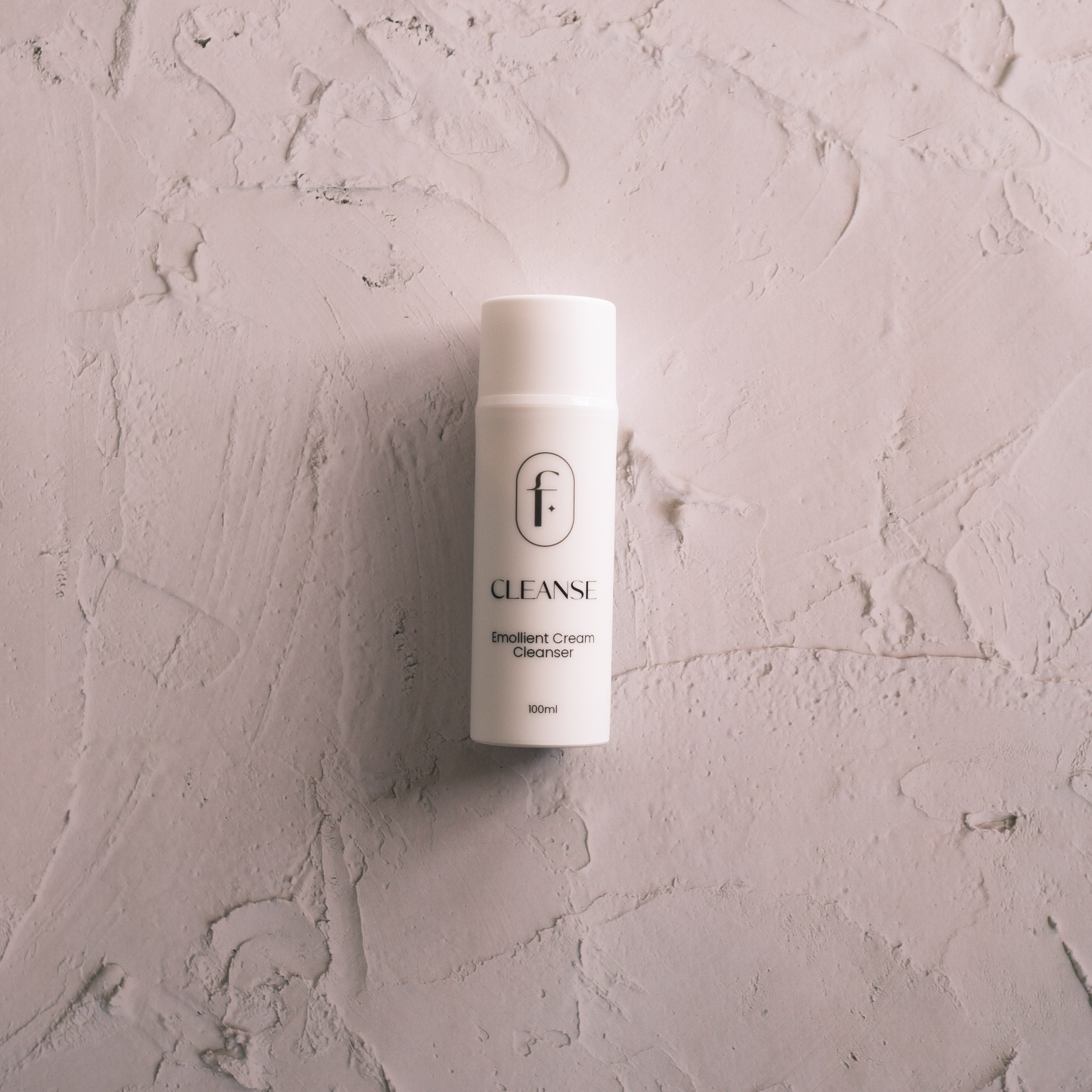 Cream cleanser, creamy cleanser, hydrating cleanser, moisturising cleanser, dry skin cleanser, sensitive skin cleanser